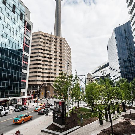 Skyline Suites - Walk To Mtcc, Acc, Rogers Centre & Entertainment District טורונטו מראה חיצוני תמונה