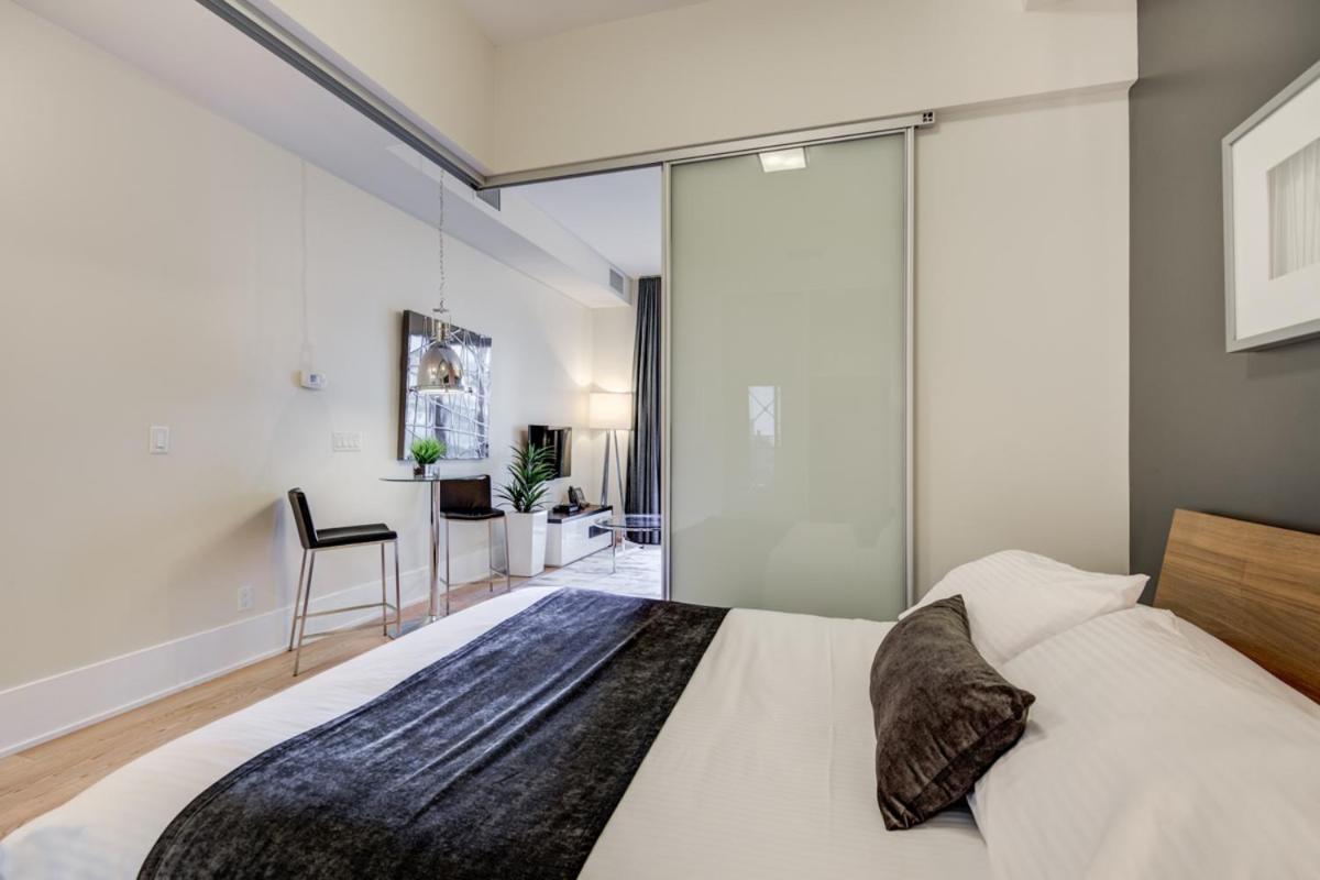 Skyline Suites - Walk To Mtcc, Acc, Rogers Centre & Entertainment District טורונטו מראה חיצוני תמונה