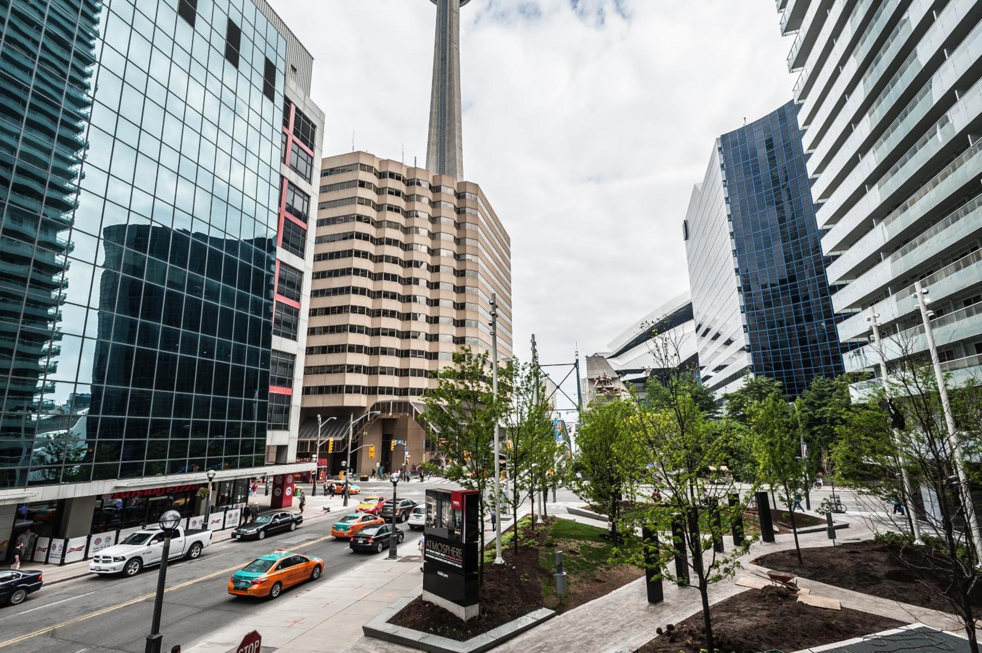 Skyline Suites - Walk To Mtcc, Acc, Rogers Centre & Entertainment District טורונטו מראה חיצוני תמונה