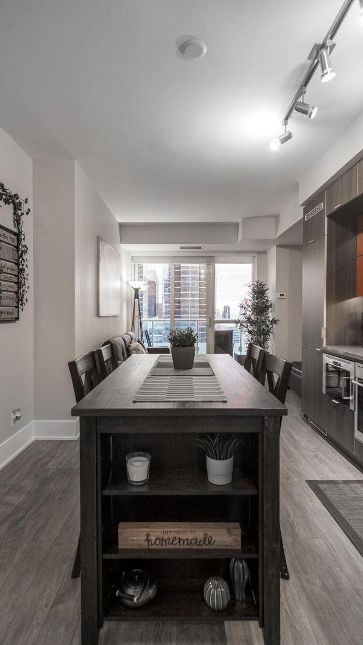 Skyline Suites - Walk To Mtcc, Acc, Rogers Centre & Entertainment District טורונטו מראה חיצוני תמונה