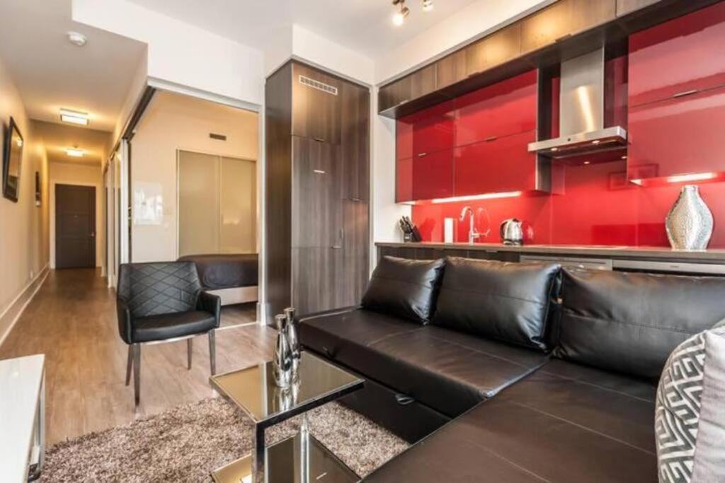 Skyline Suites - Walk To Mtcc, Acc, Rogers Centre & Entertainment District טורונטו מראה חיצוני תמונה